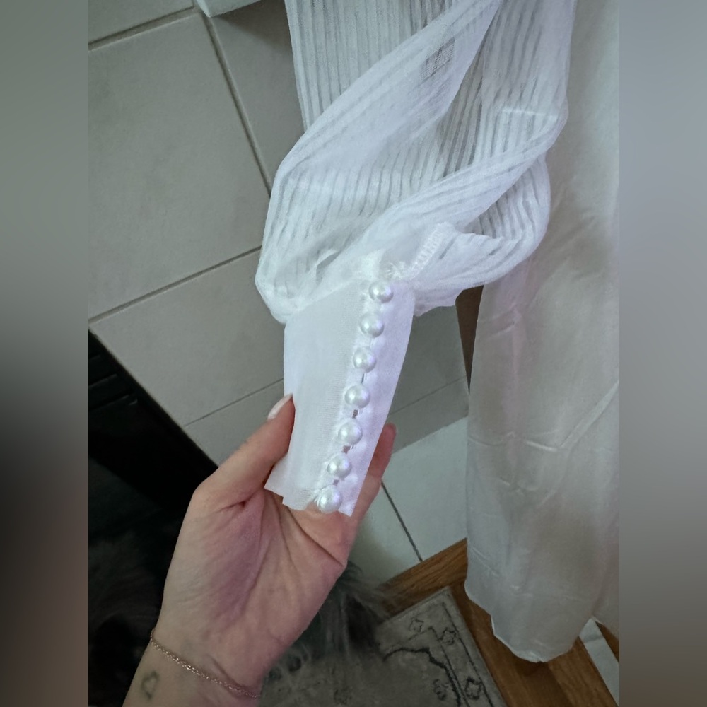 Bridal Robe - Picture 6 of 6